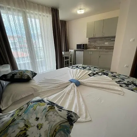 Royal Apartment *